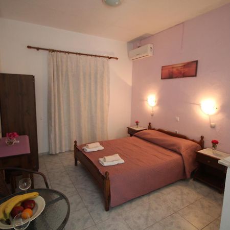 Tony'S Apartments Agios Georgios  Zewnętrze zdjęcie