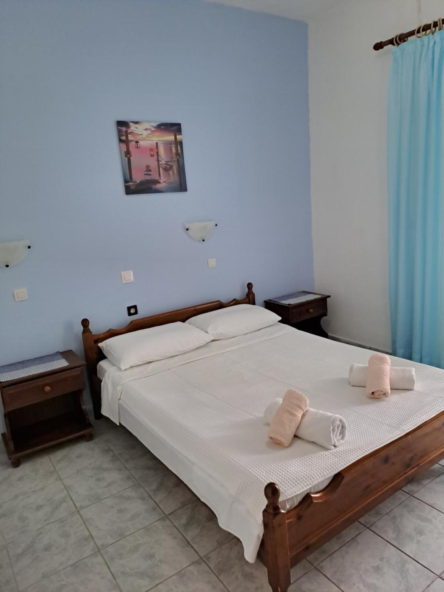 Tony'S Apartments Agios Georgios  Zewnętrze zdjęcie