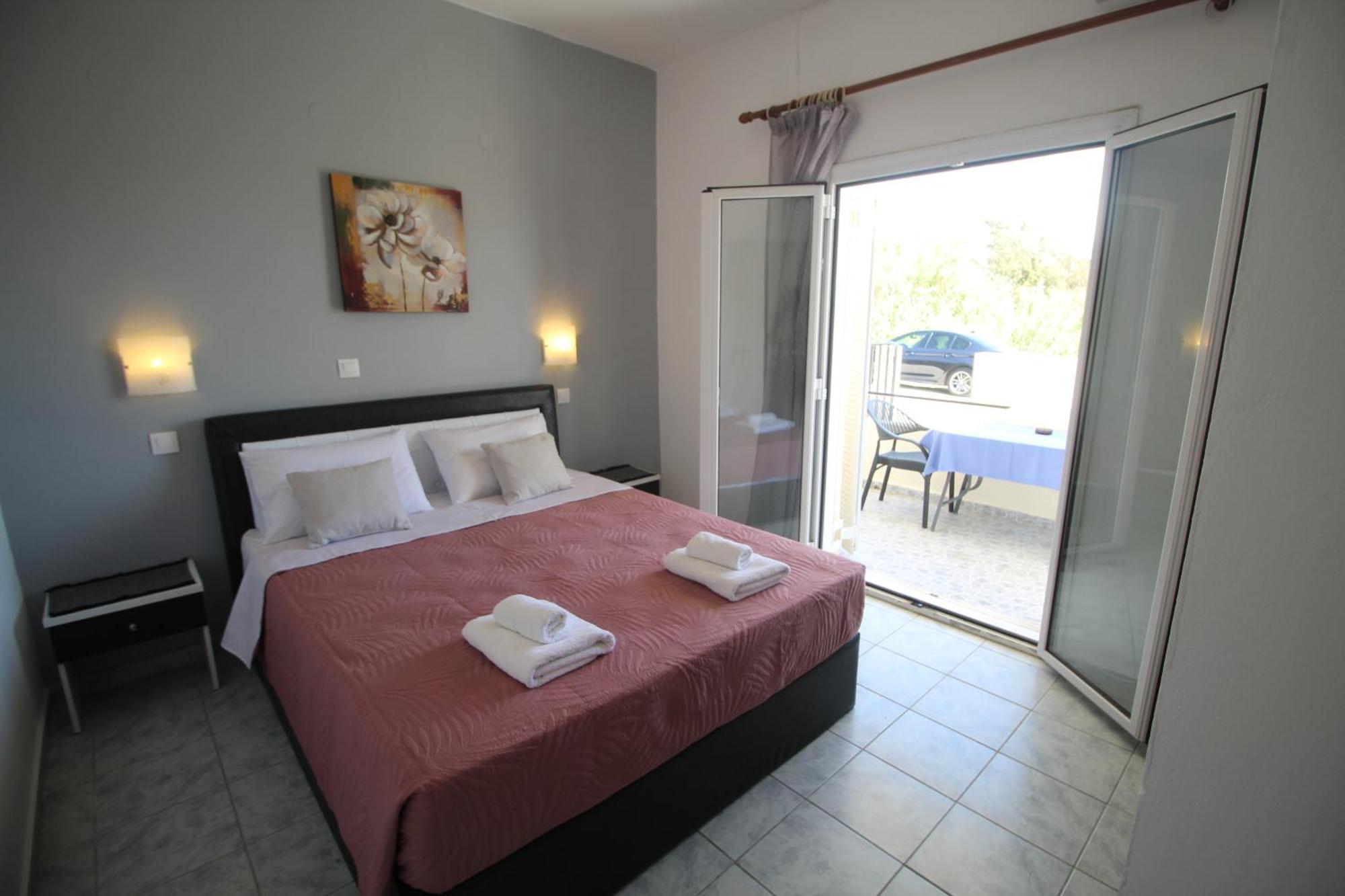 Tony'S Apartments Agios Georgios  Zewnętrze zdjęcie