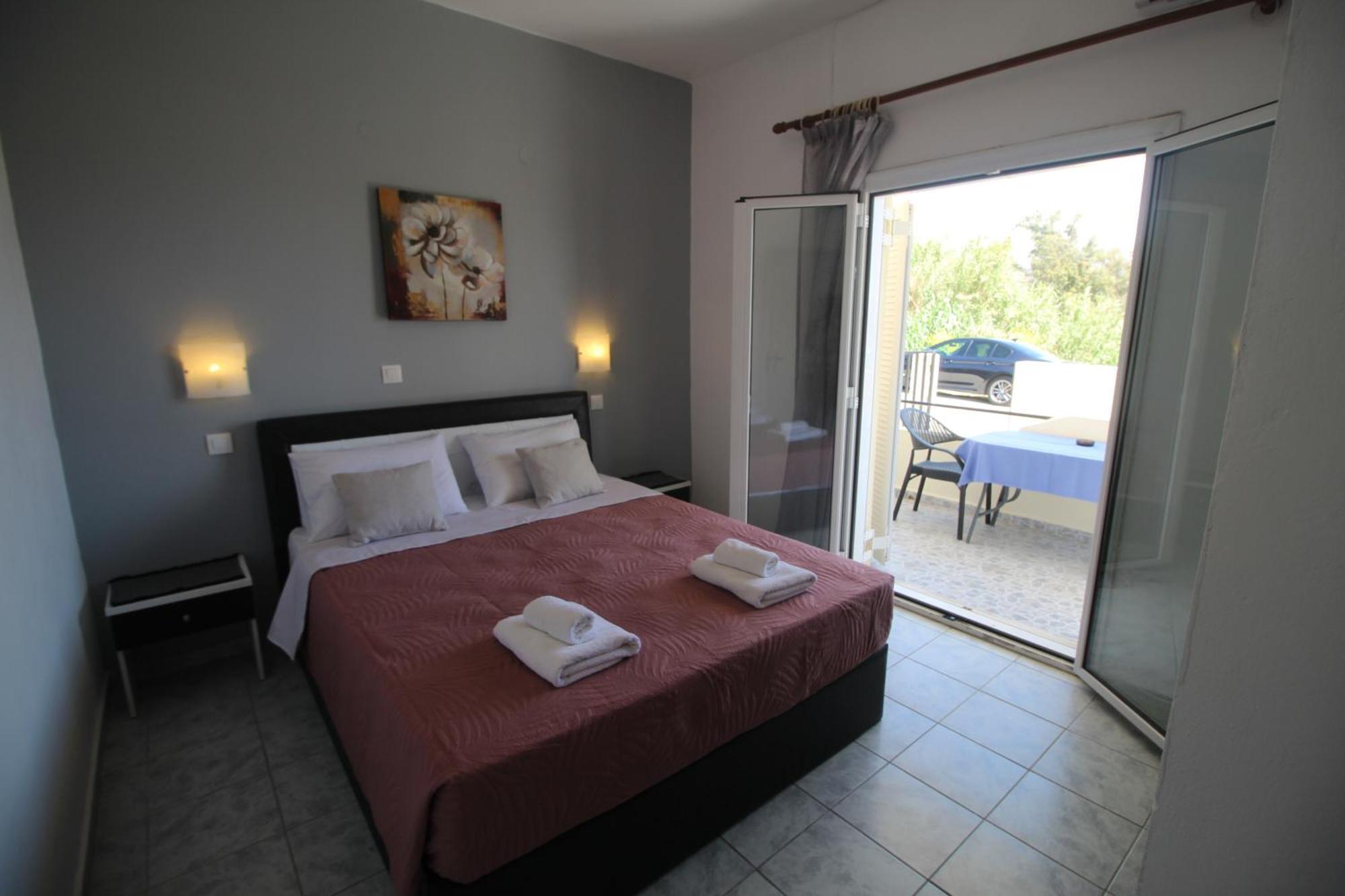 Tony'S Apartments Agios Georgios  Zewnętrze zdjęcie