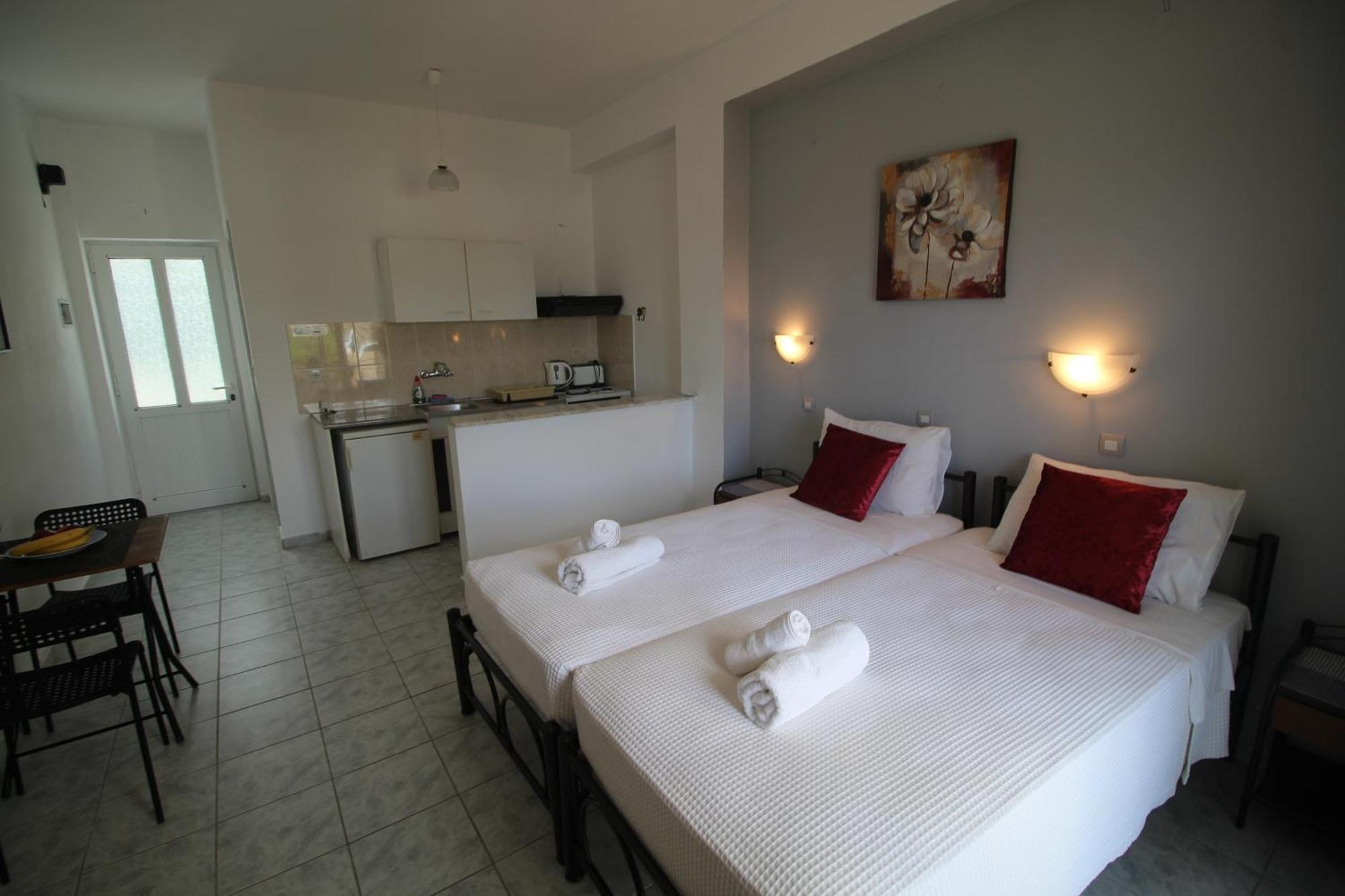 Tony'S Apartments Agios Georgios  Zewnętrze zdjęcie