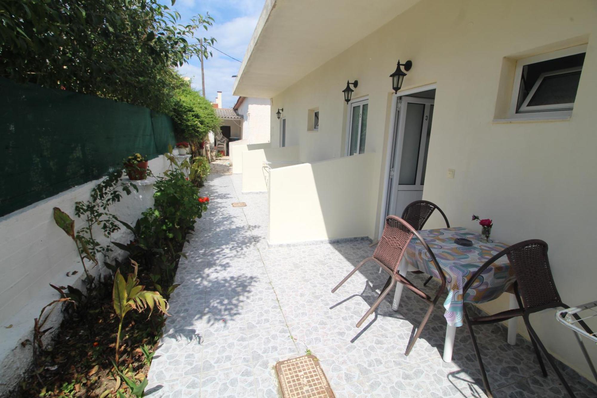 Tony'S Apartments Agios Georgios  Zewnętrze zdjęcie