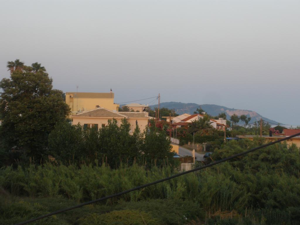 Tony'S Apartments Agios Georgios  Zewnętrze zdjęcie