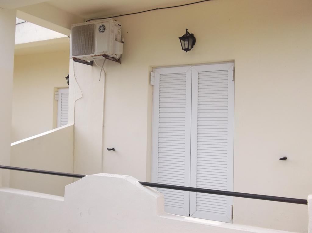 Tony'S Apartments Agios Georgios  Zewnętrze zdjęcie