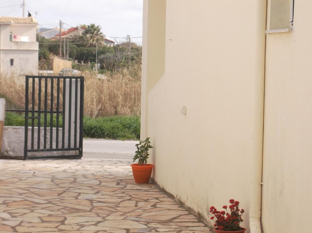 Tony'S Apartments Agios Georgios  Zewnętrze zdjęcie