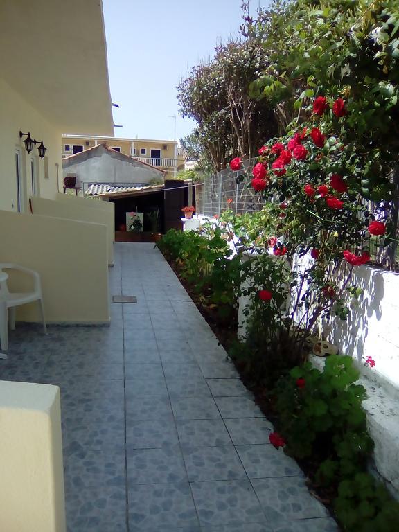 Tony'S Apartments Agios Georgios  Zewnętrze zdjęcie