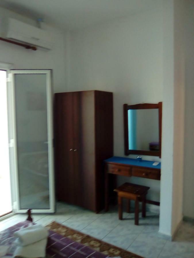 Tony'S Apartments Agios Georgios  Zewnętrze zdjęcie